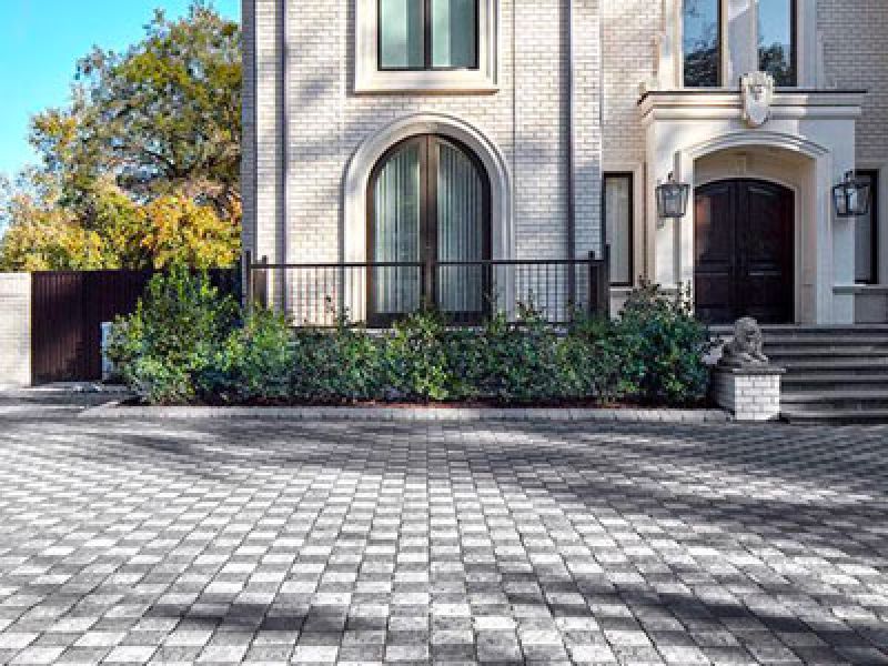 Batchelder and Collins Concrete Pavers