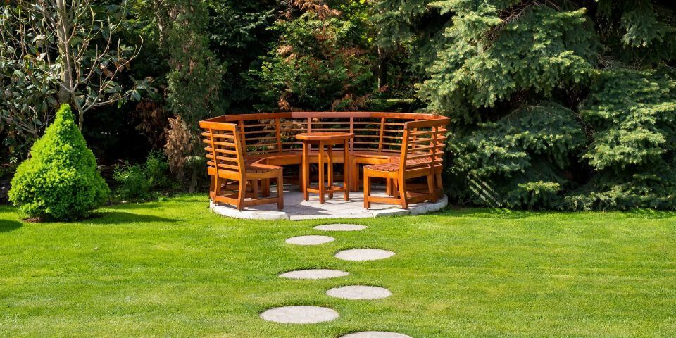 Circular wood bench with table